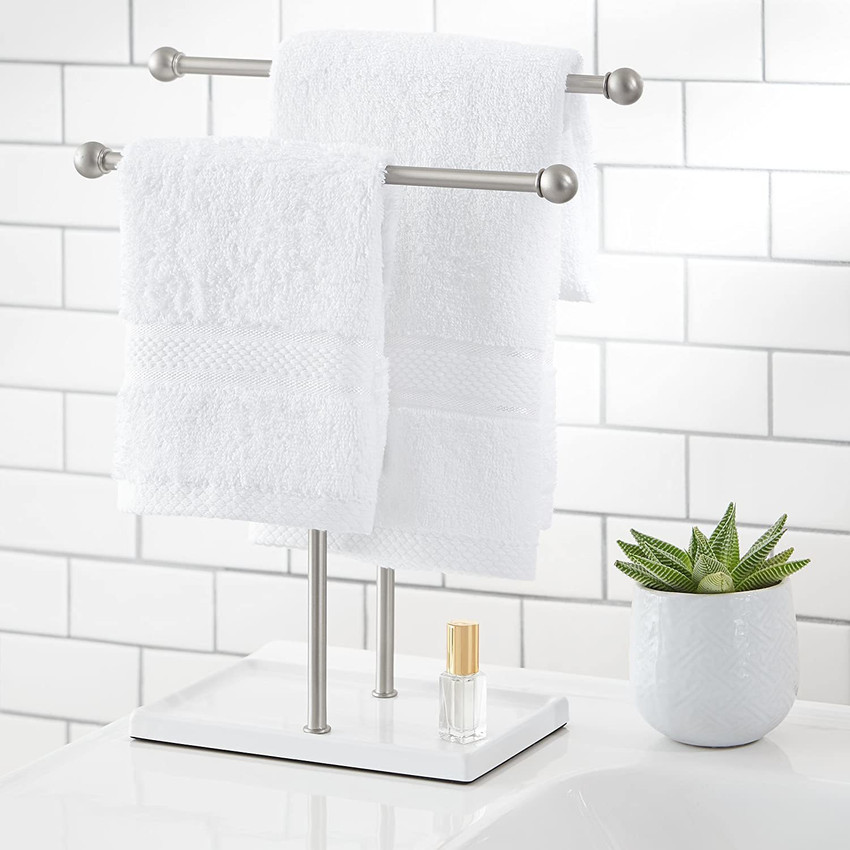 Free standing hand clearance towel holder for bathroo