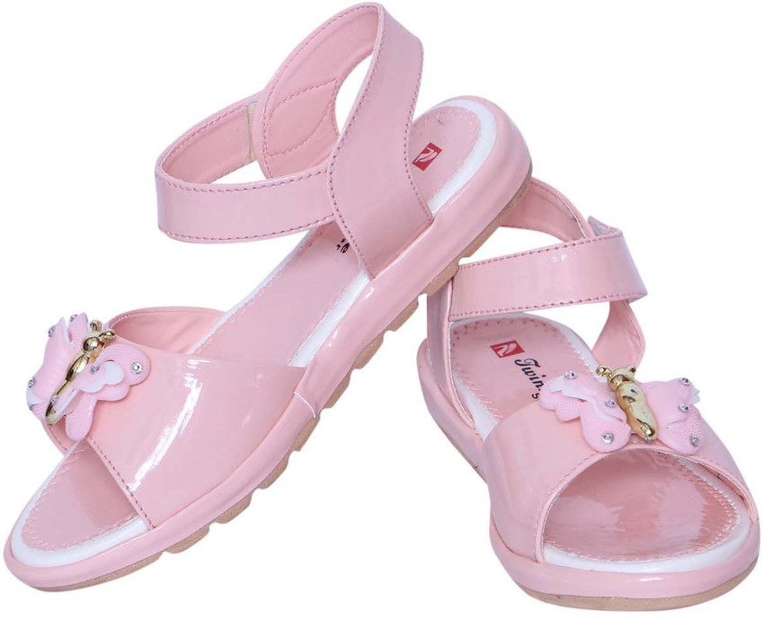 Sandal for girl flipkart on sale