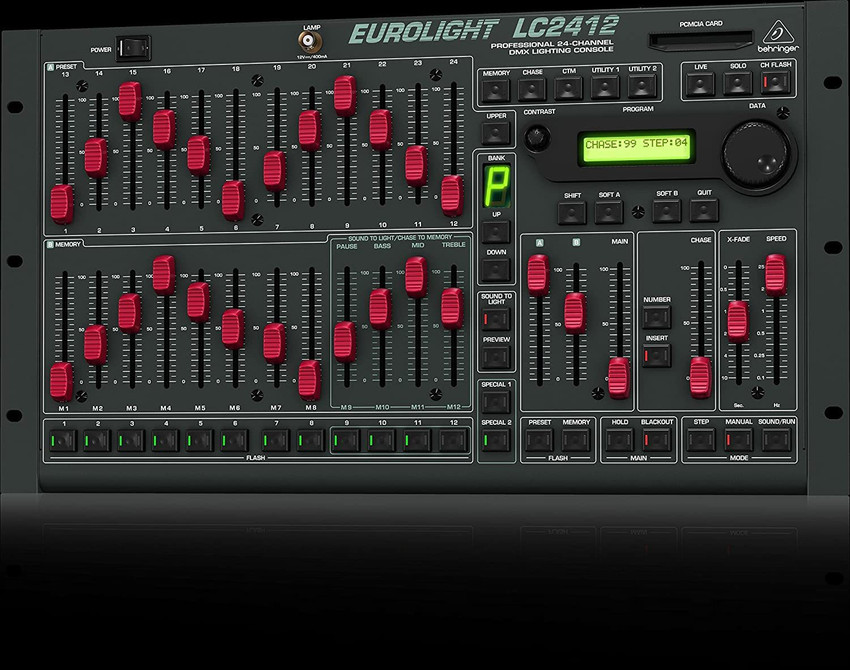 BEHRINGER DMXコントローラーLC2412