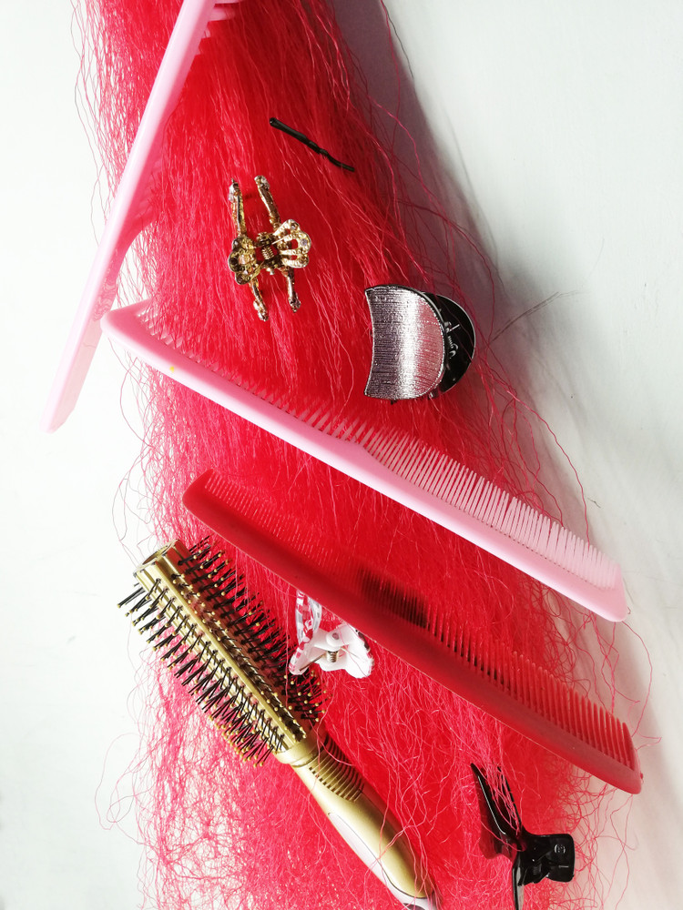 Hair comb holder best sale