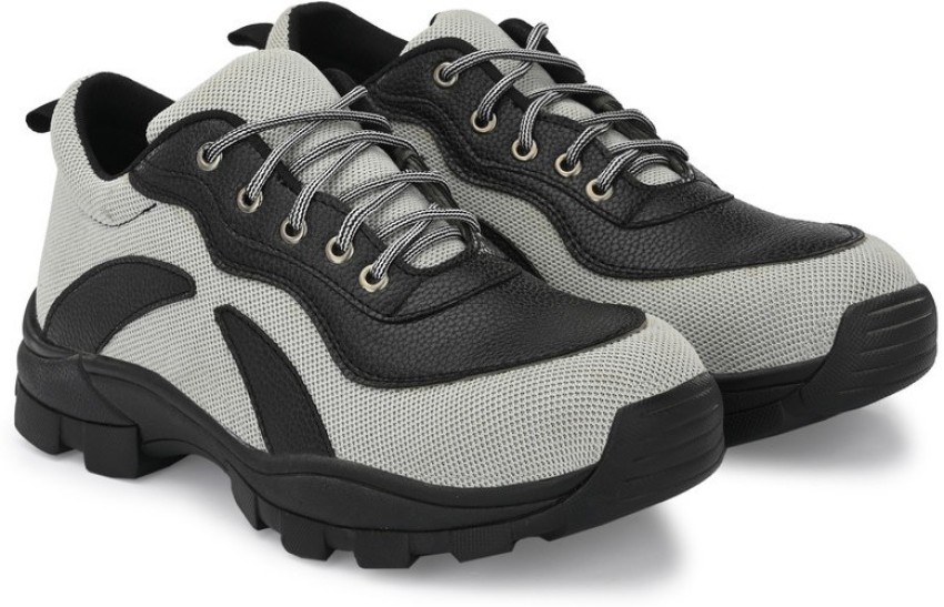 Safety shoes clearance price flipkart