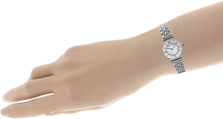 Armani shop ar 1908