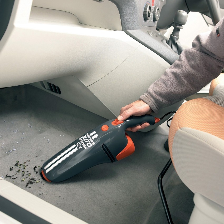 Black and Decker PAV1205 Car Vacuum and Accessory Bag 220 Volt NOT FOR USA