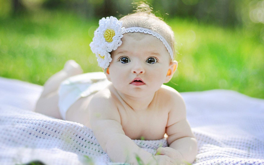 Cute baby 2025 girl wallpaper hd