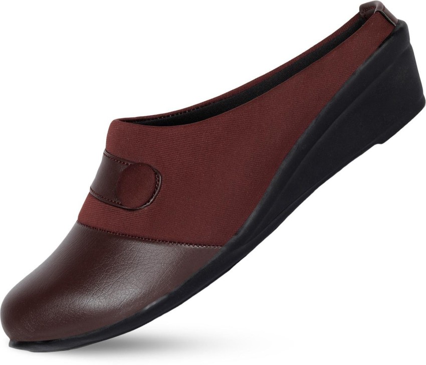 Ladies half 2024 shoes flipkart