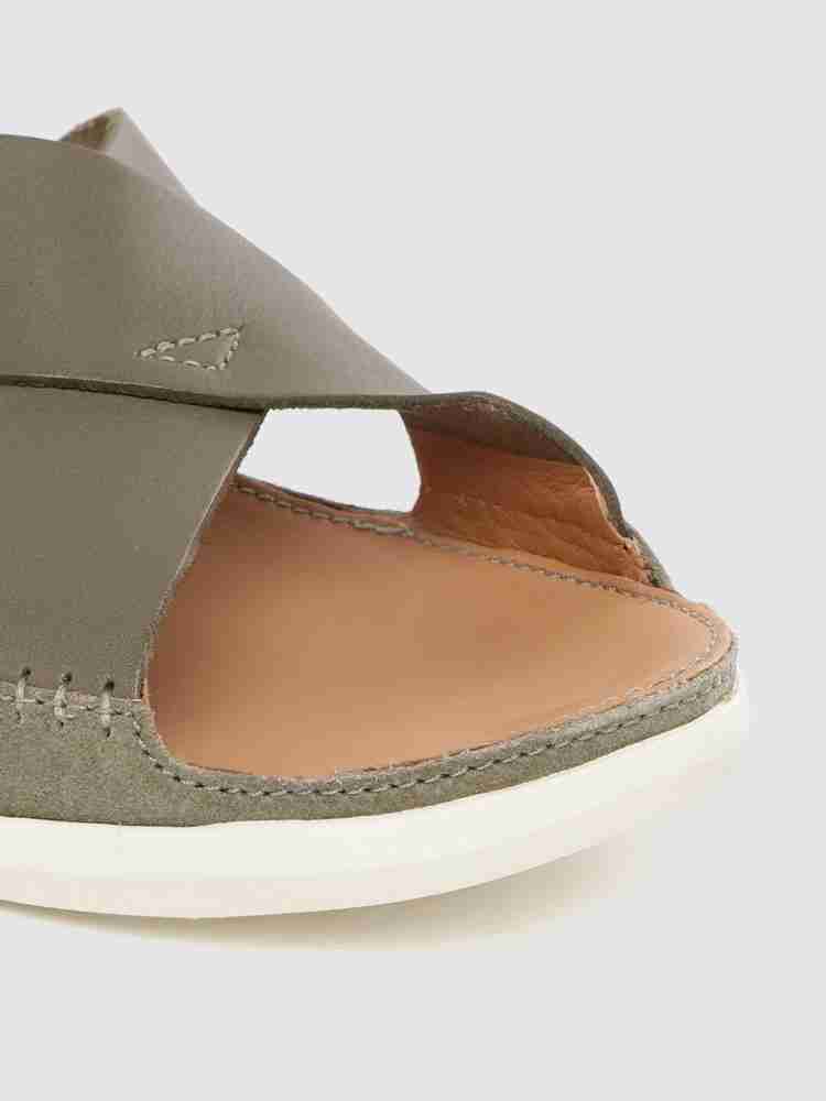 Clarks olive clearance green sandals