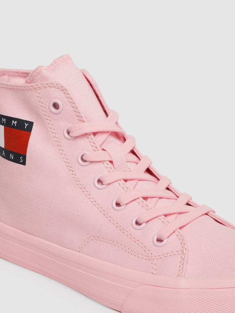 Tommy hilfiger deals pink sneakers