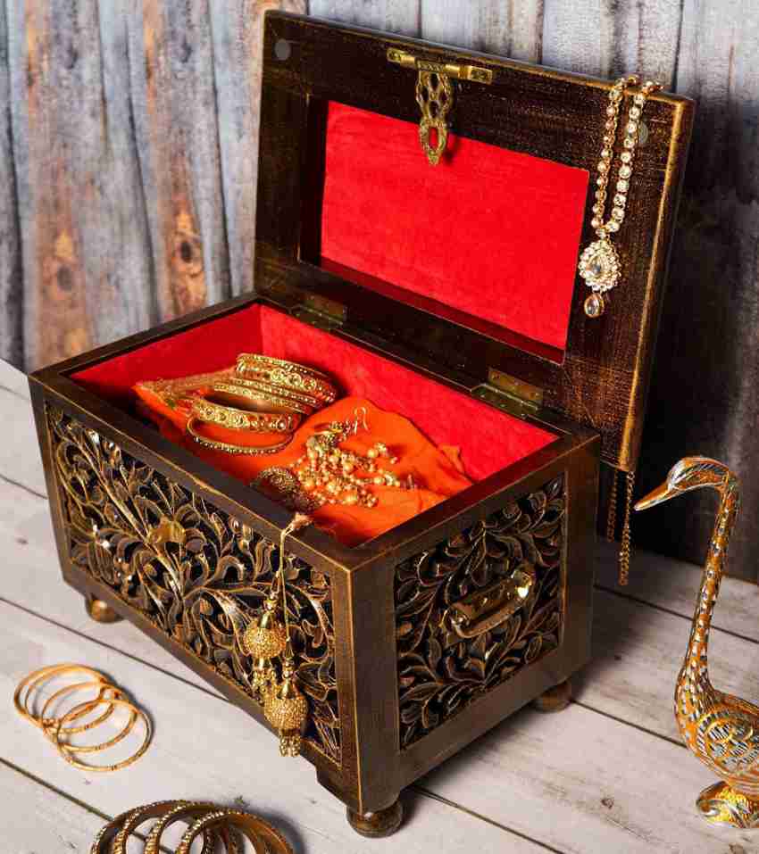 Filled handicraft box 2024