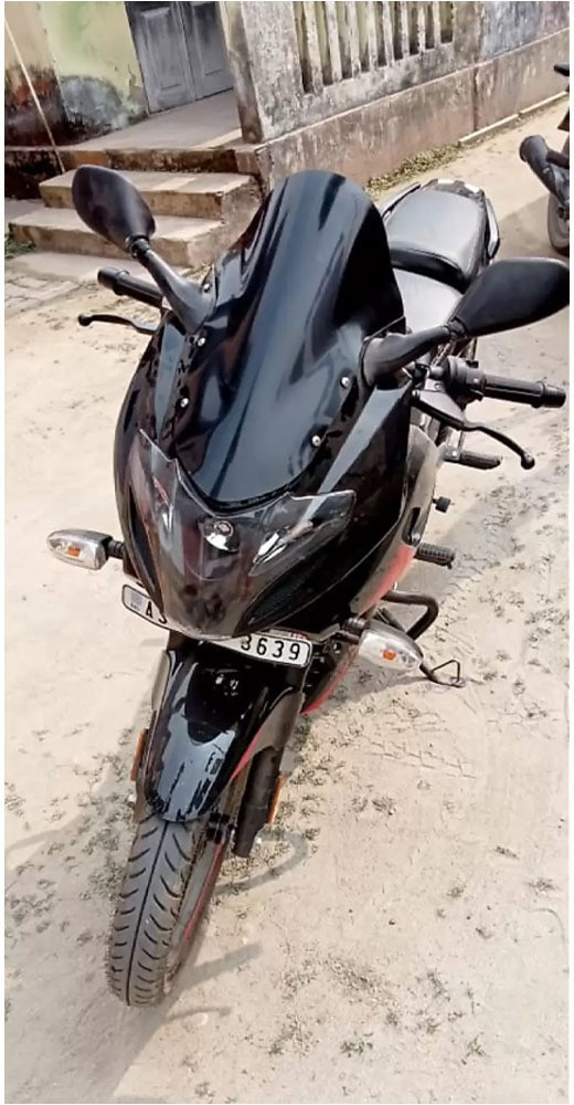 Bajaj pulsar 220 visor price clearance
