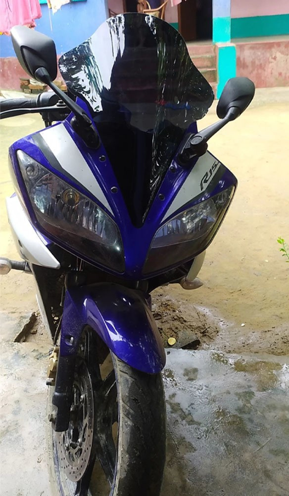 R15 v2 sales front visor price