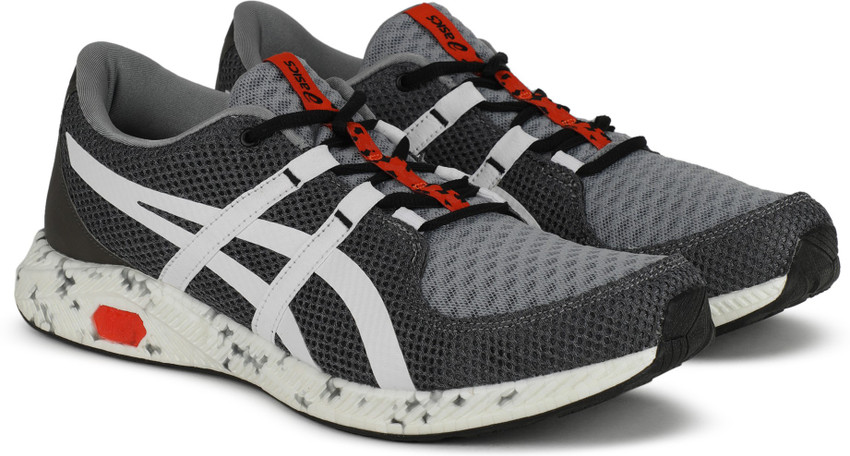 Asics HyperGEL-SAI 2 Running Shoes For Men - Buy Asics HyperGEL-SAI 2  Running Shoes For Men Online at Best Price - Shop Online for Footwears in  India | Flipkart.com