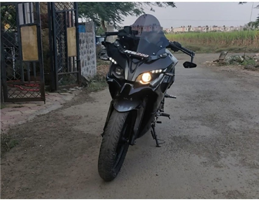 Pulsar rs 200 windshield online new arrivals