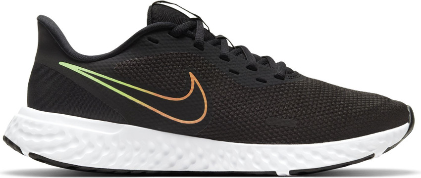 Nike revolution 4 obsidian 2024 gold