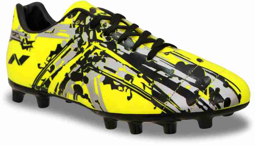 Football boots best sale on flipkart