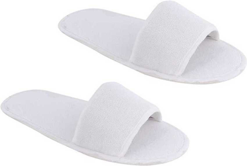 True discount house slippers