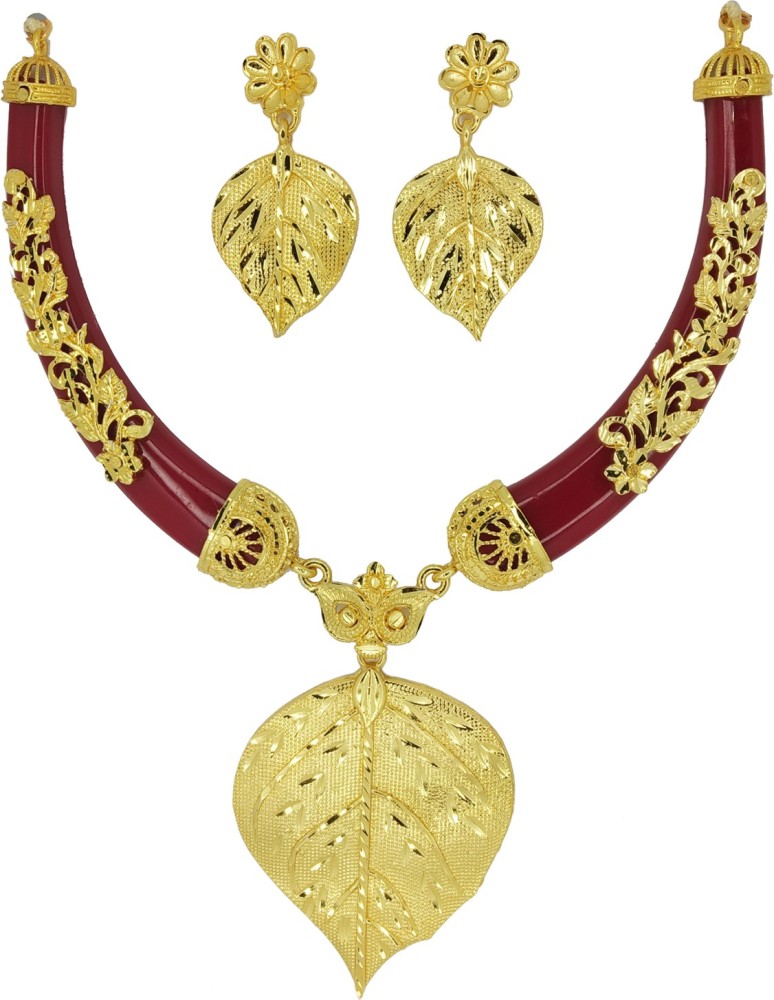 Pola necklace deals gold plated