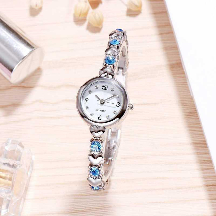 GHATIKA Blue Diamond And Silver Metal Chain Watch Analog Watch