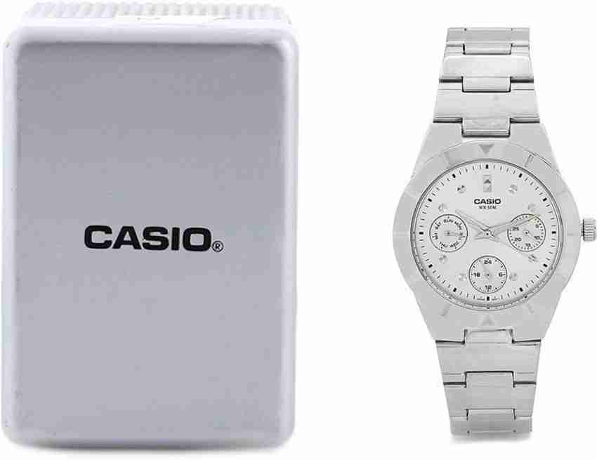 Casio enticer ladies store watch a529