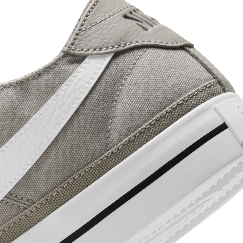 Nike gray sales canvas shoes