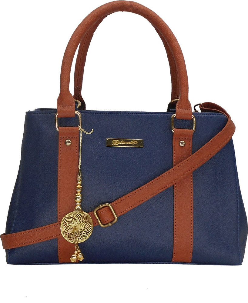 Hand held bags clearance flipkart