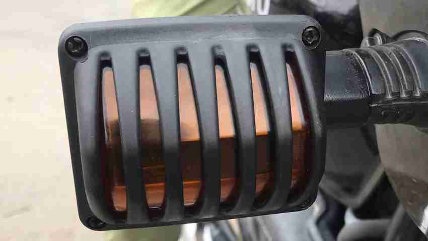 Splendor bike hotsell indicator cover