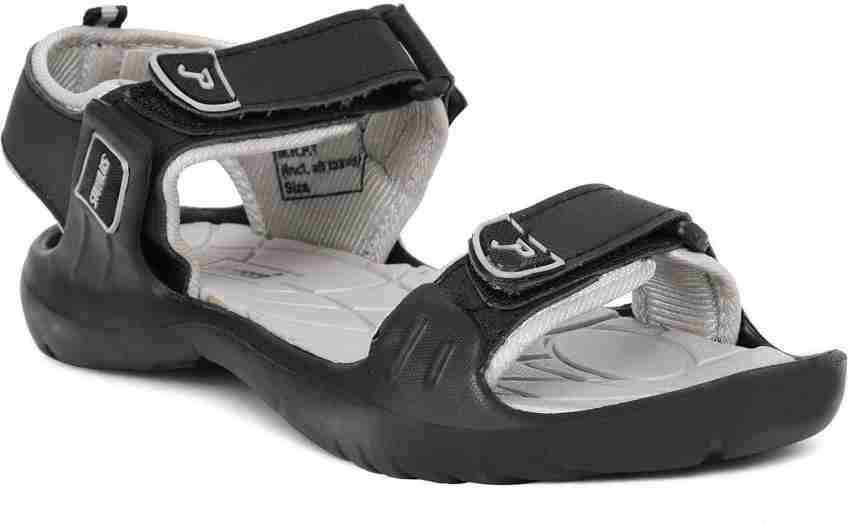 Shops paragon stimulus sandals flipkart