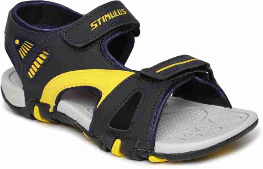 Shops paragon stimulus sandals flipkart