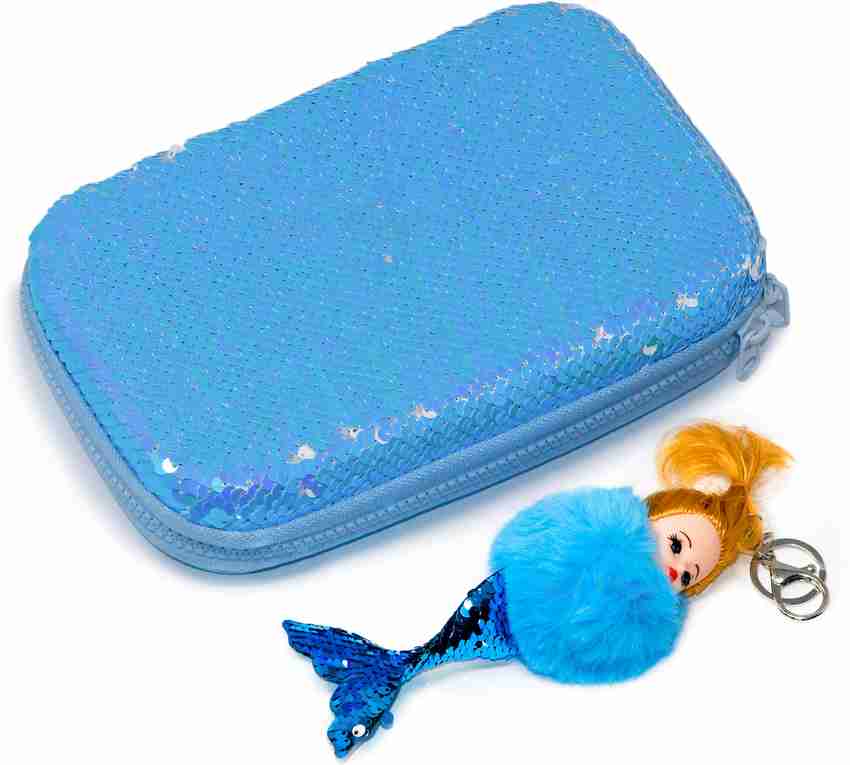 Pouch for 2025 girls under 100