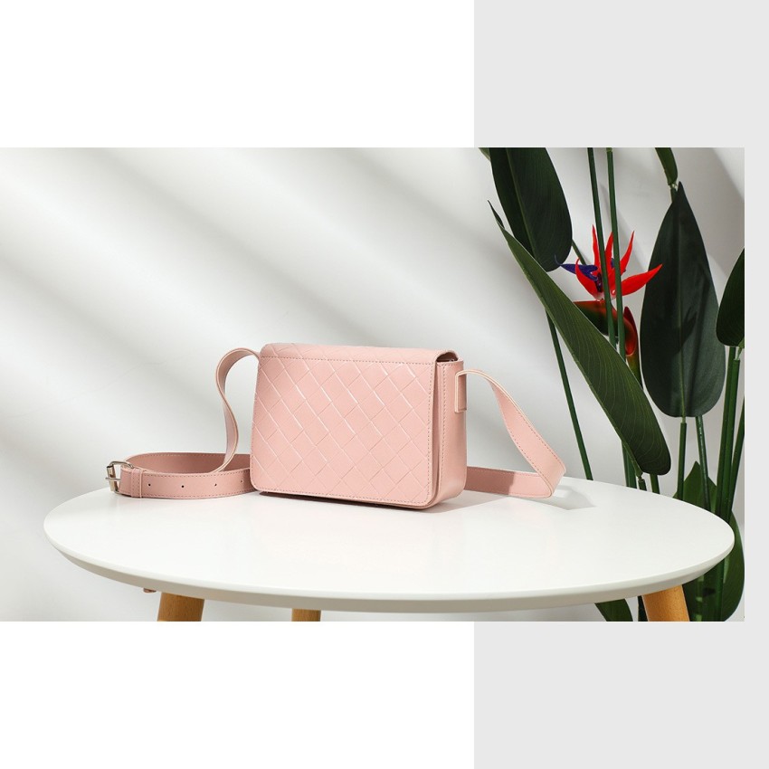 MINISO Rhomboid Crossbody Bag