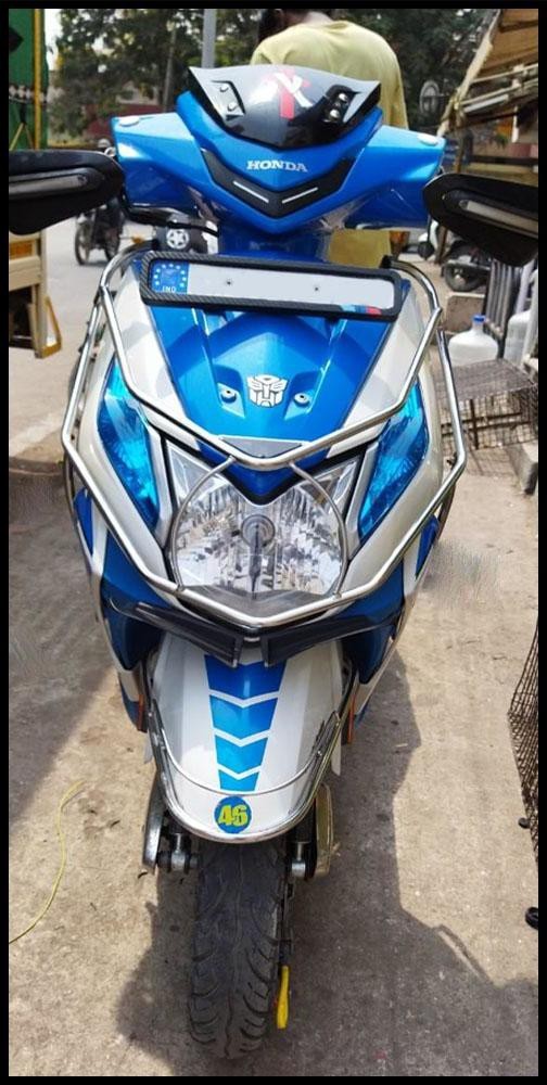 Honda dio front online shield