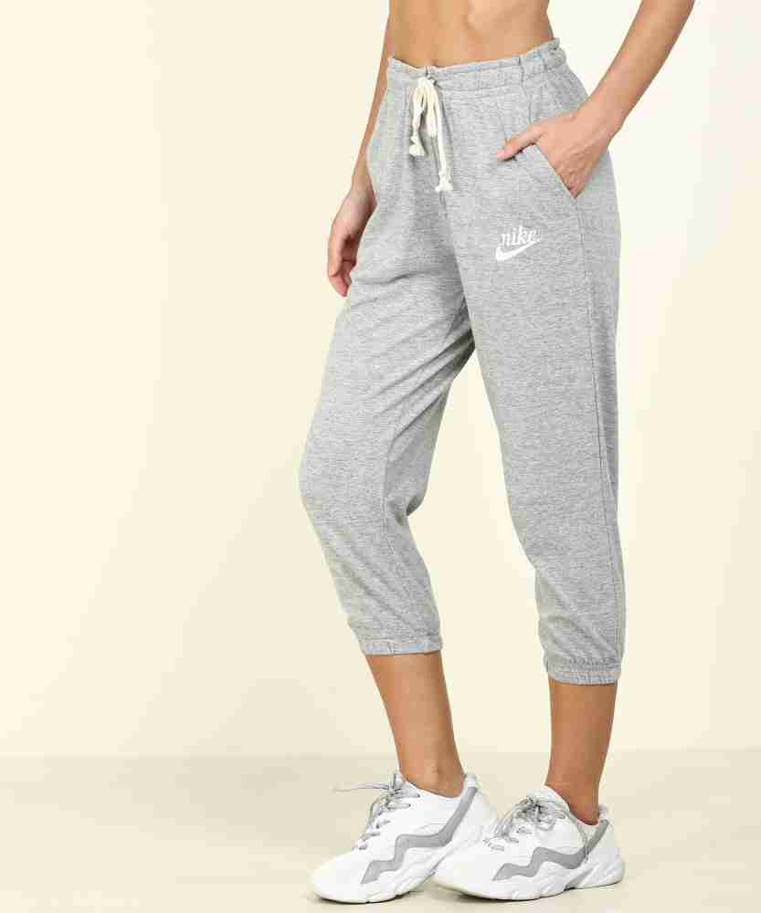 Nike women capri on sale