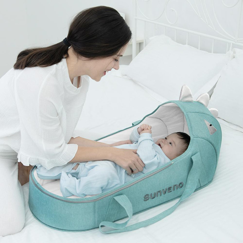 Baby cheap travel basket