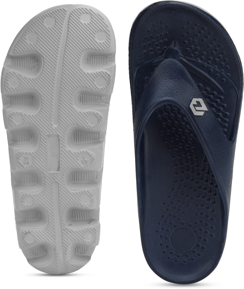 Bata discount crocs chappals