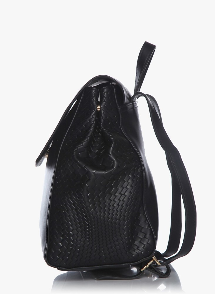 VERO MODA Women Solid Backpack 23 L Backpack Black Price in