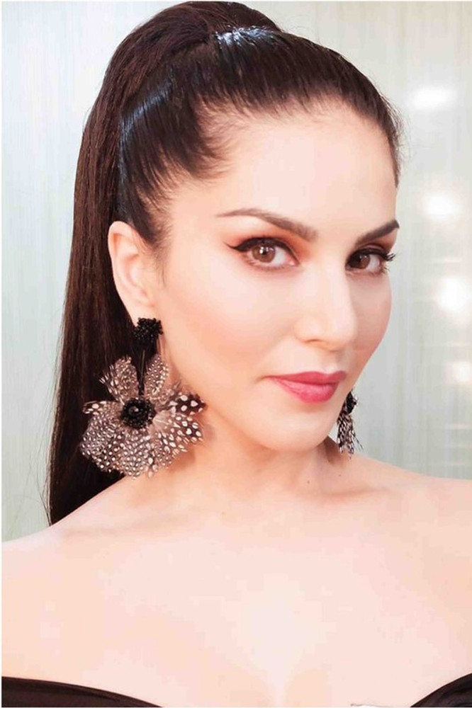Sunny Leone Sticker Poster Superstar Poster Decorative Wall Poster Poster For Living Area Chamber Galleria Self Adhesive Wall Sticker Poster Paper Print Decorative Movies Personalities posters in Indi...