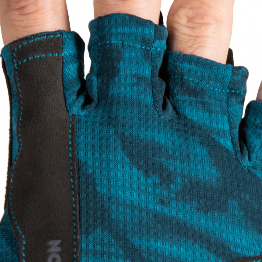 https://rukminim2.flixcart.com/image/850/1000/kndi4y80/sport-glove/2/k/g/left-right-l-weight-training-glove-blue-na-42-weight-training-original-imag22aerhfzvwqb.jpeg?q=90