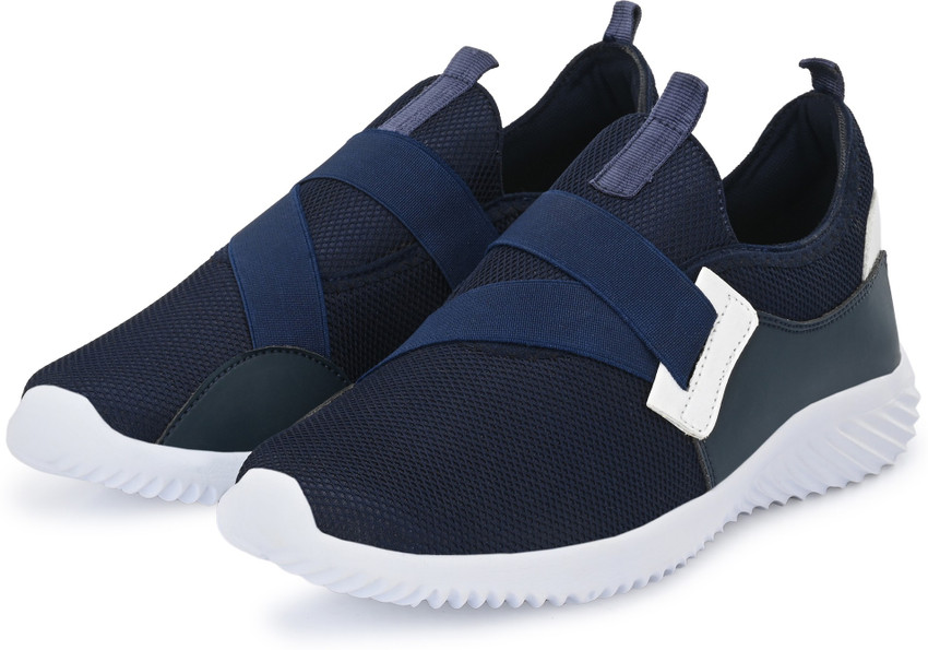 Adidas wings shoes hotsell flipkart