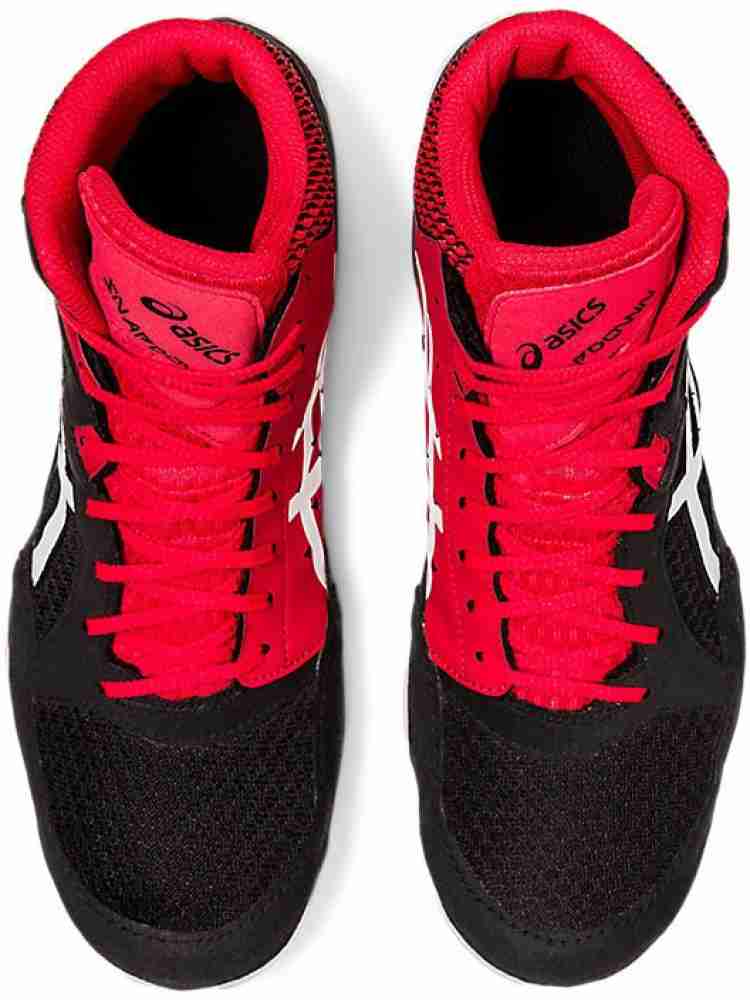 Asics wide hot sale wrestling shoes