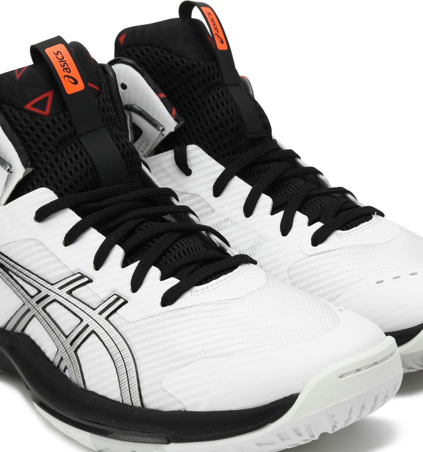 Asics basketball hotsell shoes flipkart