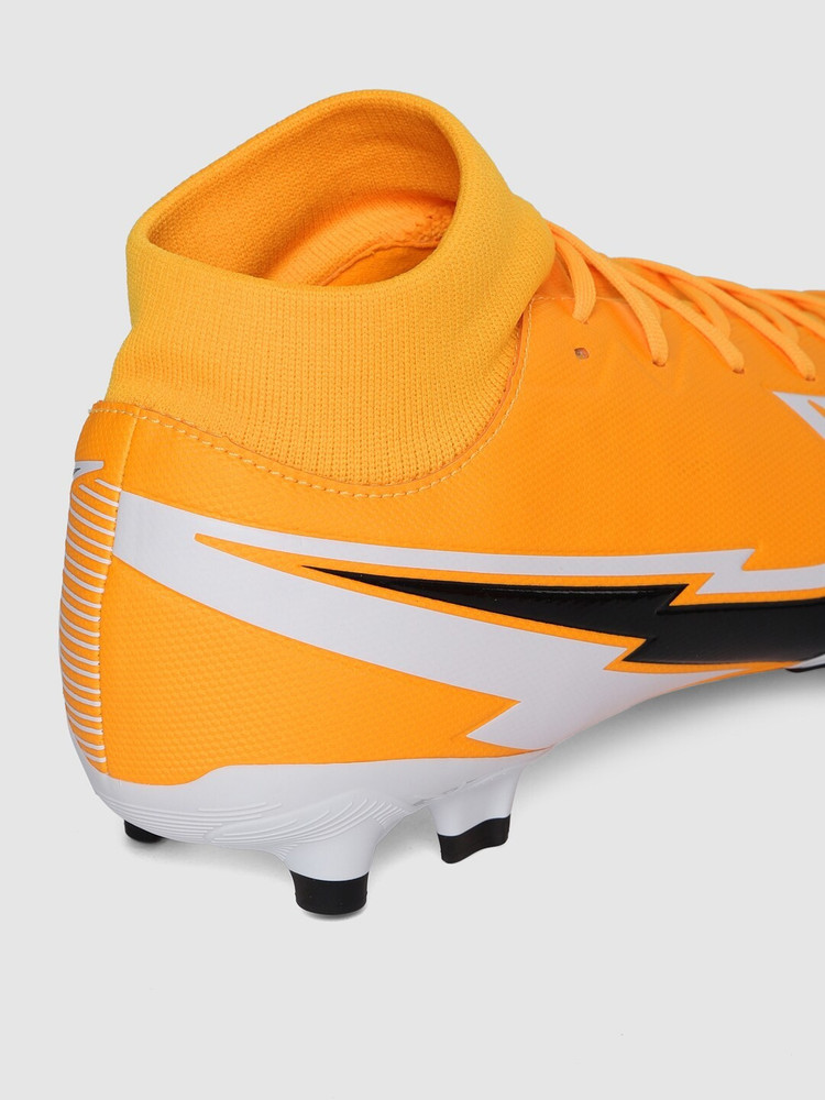 Nike football shop shoes flipkart