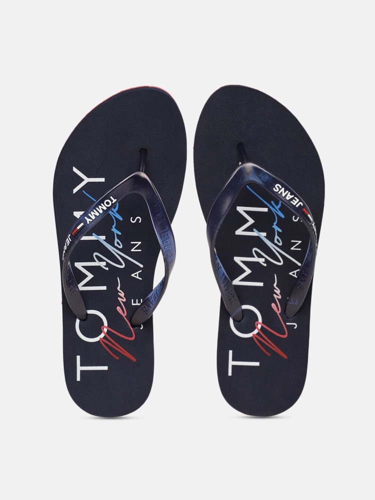 Tommy hilfiger navy blue best sale flip flops