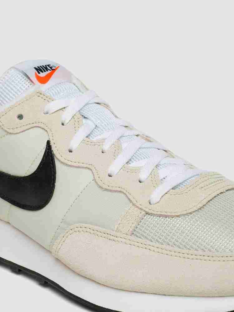 Nike challenger og online beige