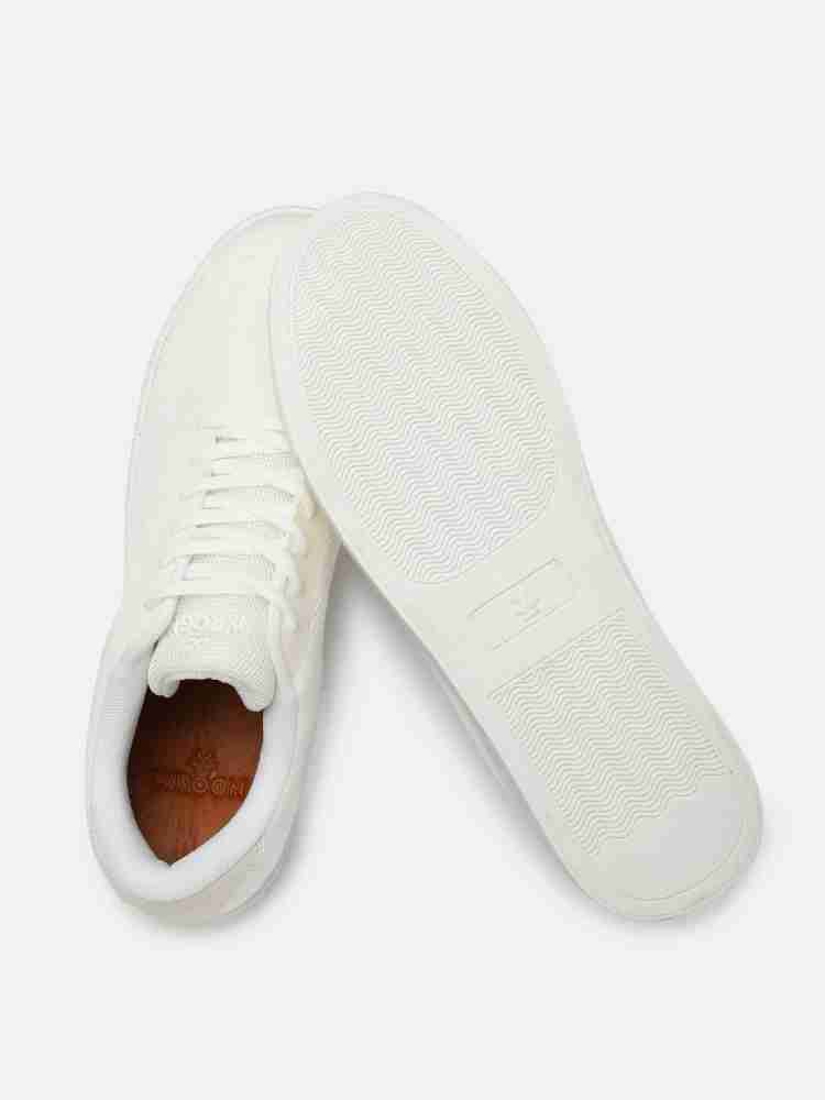 Wrogn hot sale white shoes