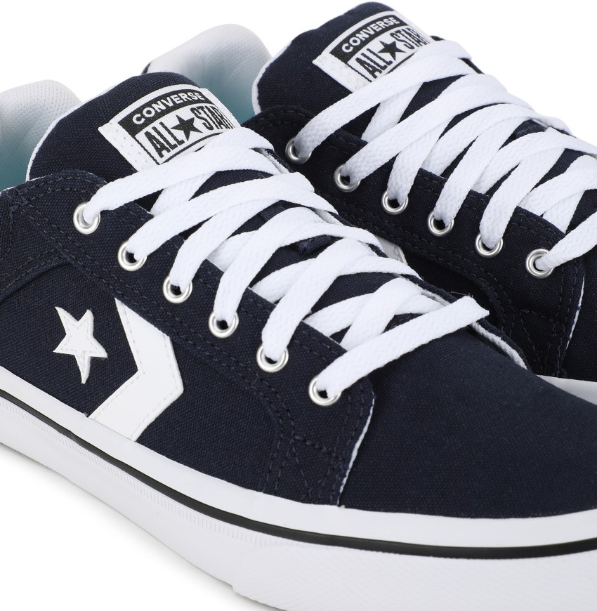 Converse men's el distrito canvas low top on sale sneaker