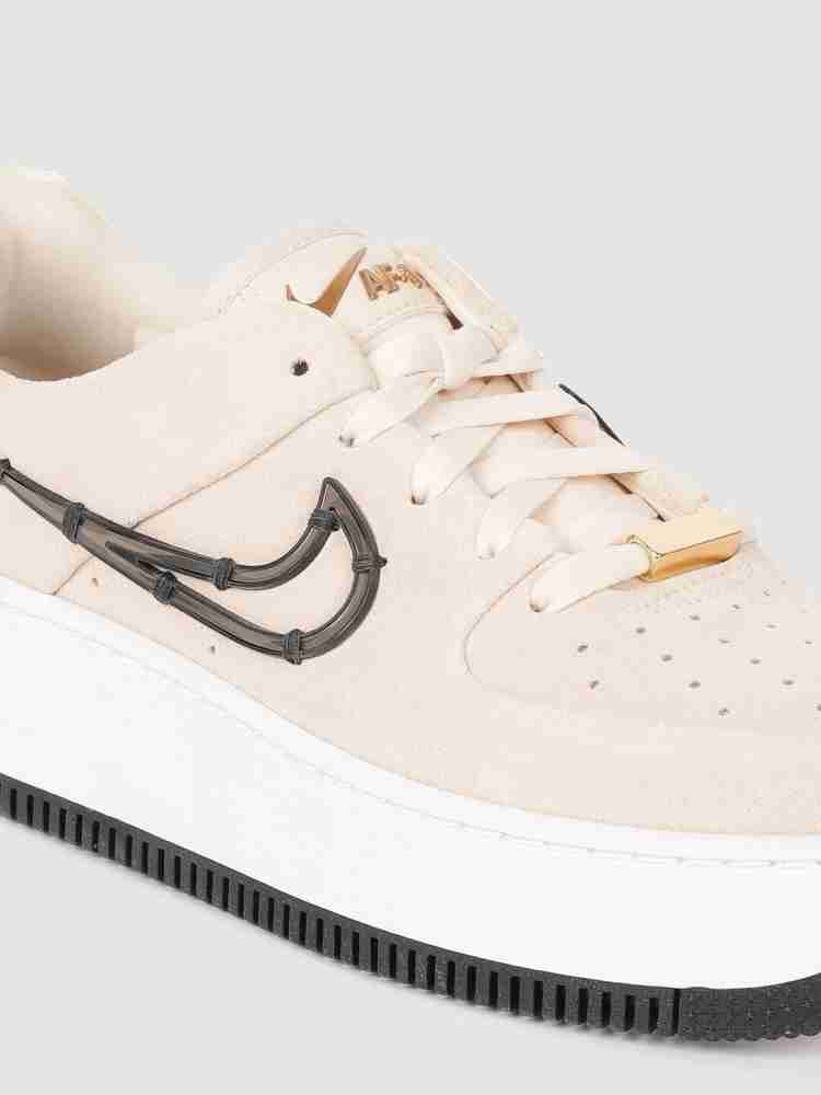 Nike w air force 1 sage low sales 2