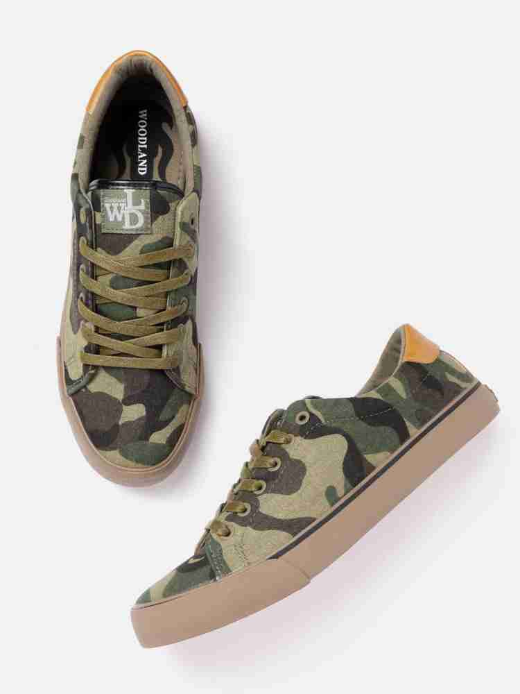 Woodland camo sales shoes