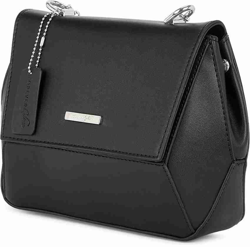 Sling bags hotsell pantaloons
