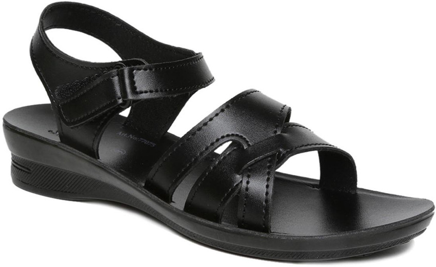 Paragon rainy sandals for ladies best sale