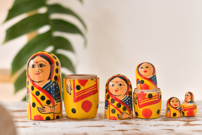 Hand similiar painted nesting dolls