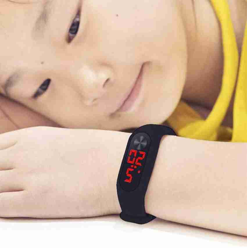 Relic hybrid smartwatch discount